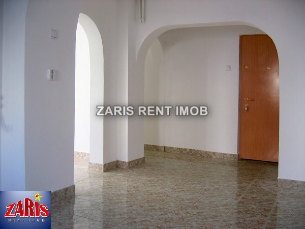 Apartament 3 camere in Ploiesti, ultracentral, ZRI51