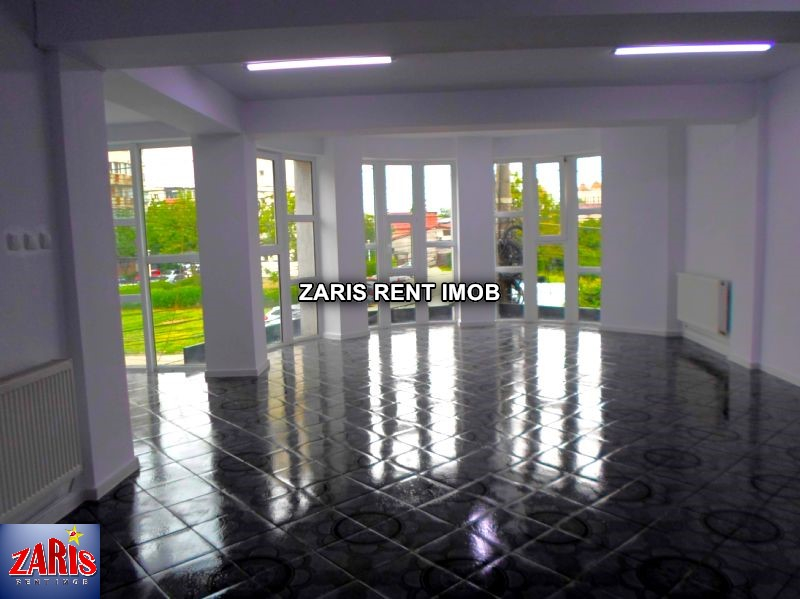 Spatiu comercial, birouri in Ploiesti, semicentral ZRI67
